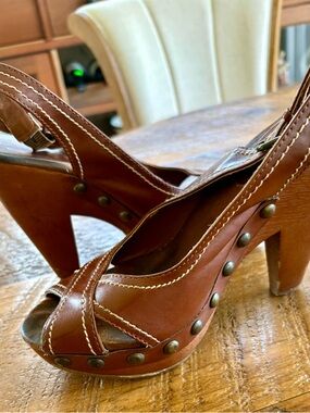 MIA Brown Leather Peep-Toe Platform Slingback Heels